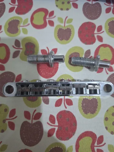Ponte Tune-o-Matic Guitarra Les Paul