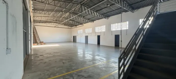 Galpão Comercial - Setor Santa Genoveva