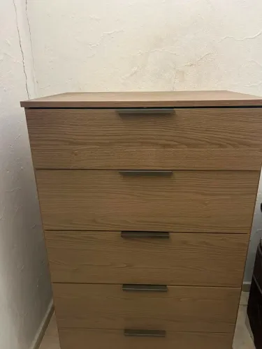 Cômoda 500$
