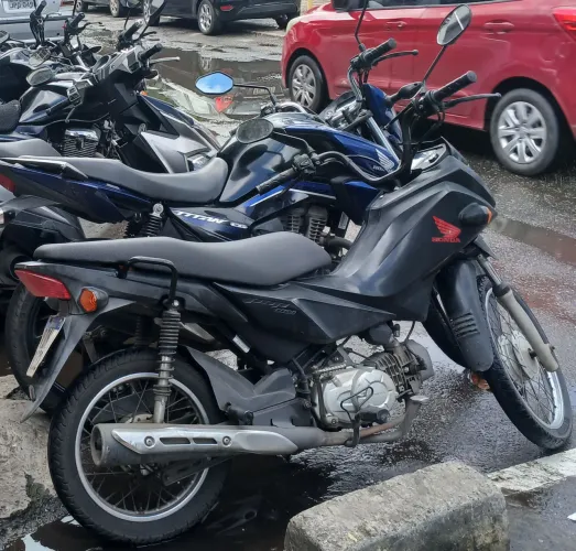 POP 110i Preta HONDA