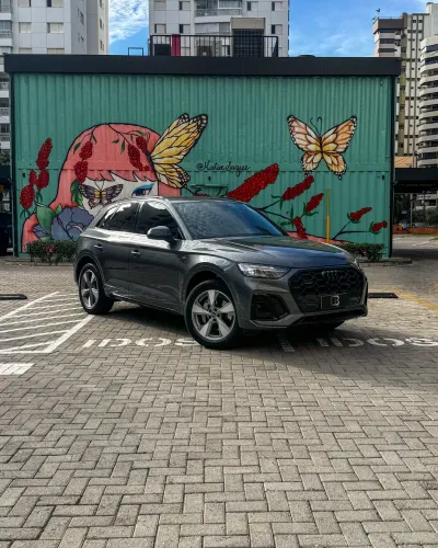 Audi Q5 S-line Black 2.0 TFSI Quat. S-tronic 2024