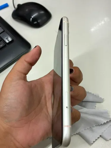 iPhone 11 usado