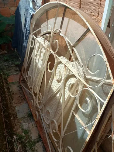 Janelas de ferro
