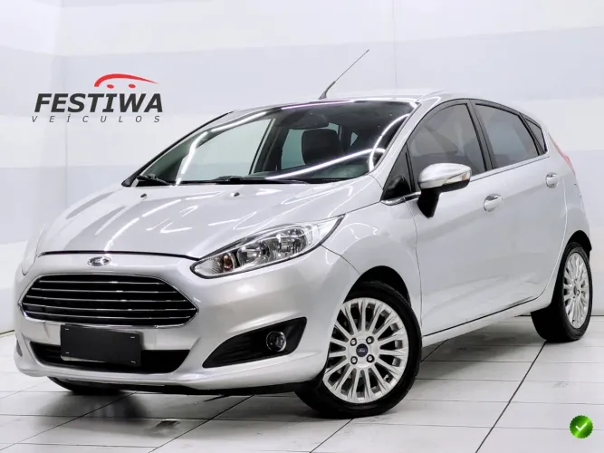 Ford Fiesta Titanium 1.6 Powershift Aut. 2015