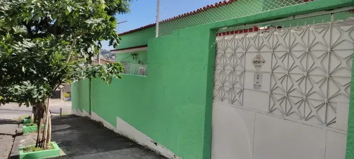 Casa com 2 Quartos para alugar, 95m² - Engenho De Dentro