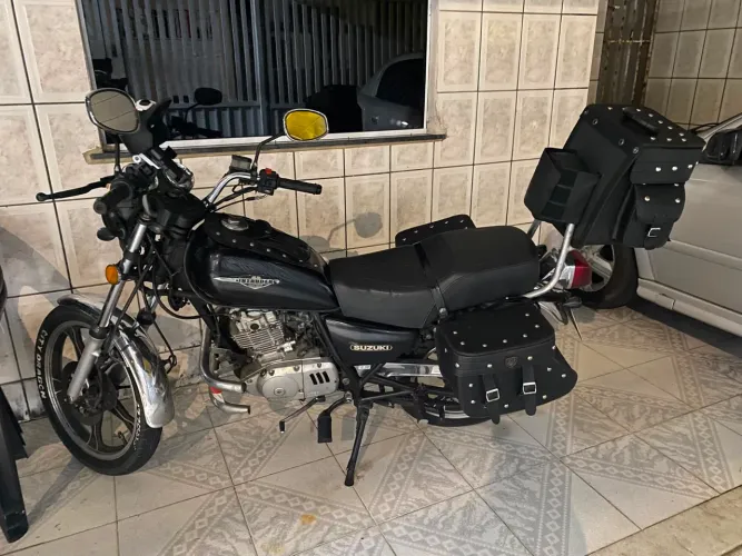 Intruder 125 - 2013