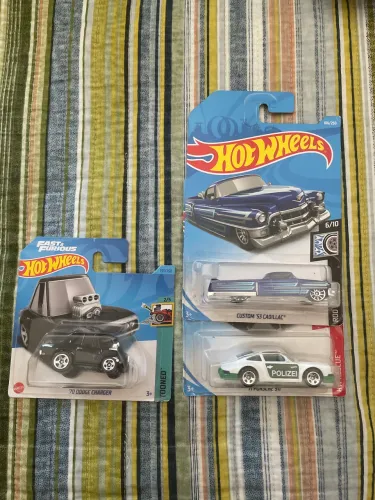 lote miniaturas hotwheels temáticas e raras