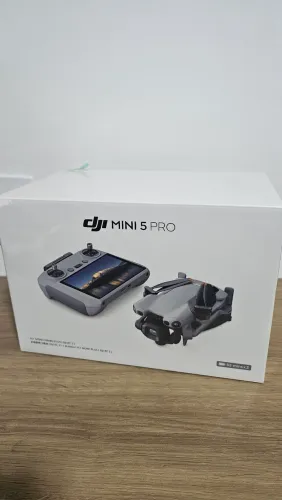 Dji mini 5 pro Combo Flymore Plus lacrado