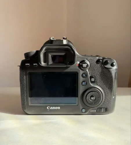 Canon EOS 6D