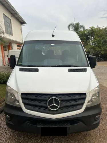 Sprinter 415 furgão EXL 2019