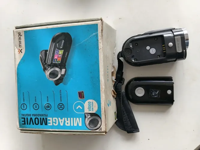 Máquina fotográfica digital e filmadora sem bateria Miragemovie