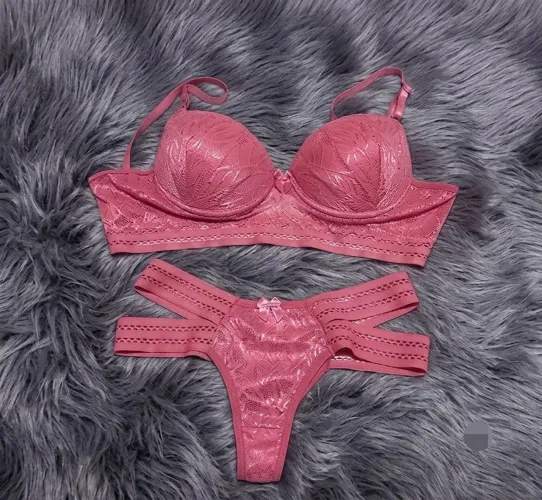 Lingerie Linda