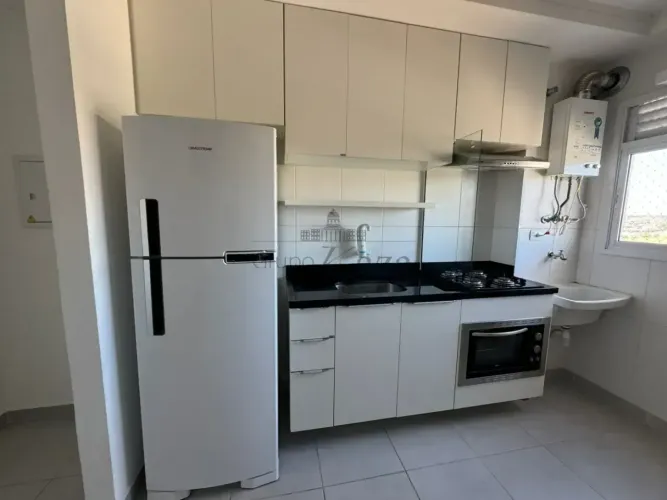 Imóvel para aluguel com 32 metros quadrados com 1 quarto