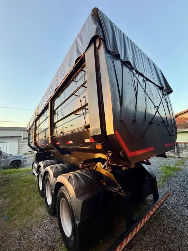 Carreta basculante LIBRELATO 40 cúbicos 