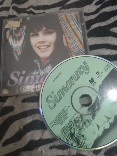 CD simonny primeiros erros