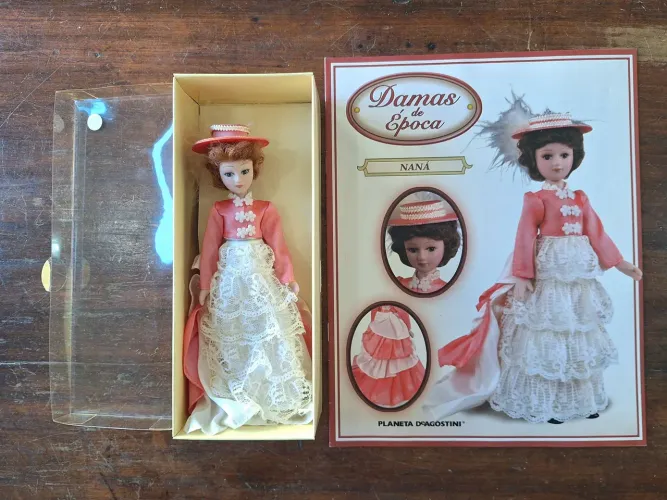 Naná Boneca Damas da Época Planeta DeAgostini com Fascículo