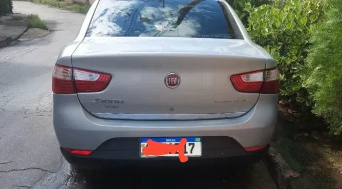 Fiat Grand Siena Essence Dual. 1.6 Flex 16V 2014