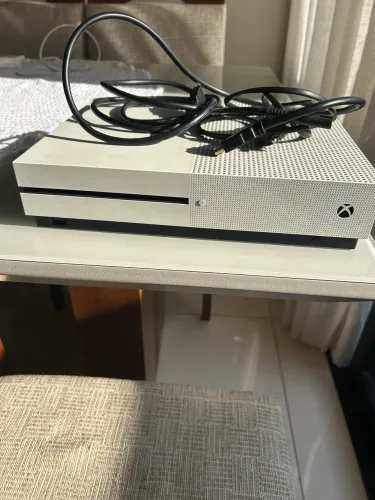 Xbox One S Branco 500gb - Conservado