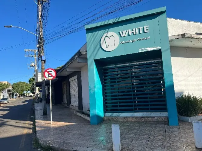 Vende-se Clínica odontológica completa com  2 consultórios 