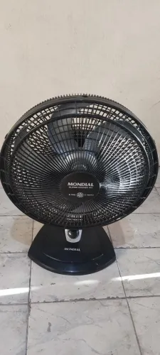 Ventilador Mondial 40cm com defeito
