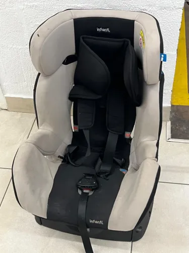 Cadeira infantil para carro - 0 a 36kg