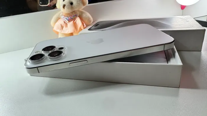 iPhone 15 pro max 256gb branco