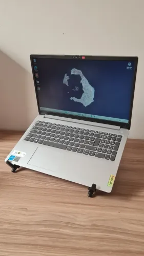 Notebook Lenovo i3 12 Geração