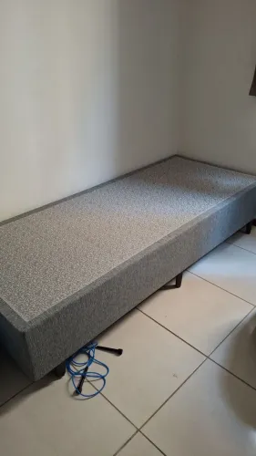 Vendo colchão+ bom,cama de solteira