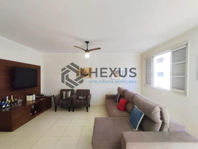 Apartamento mobiliado com vista livre a duas quadras da Praia das Asturias, Guaruja