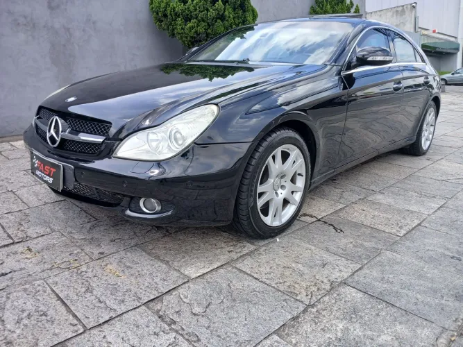 Mercedes-Benz CLS-500 V8 24V 2005