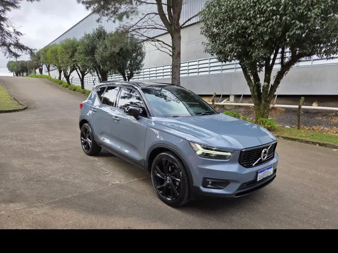 Volvo XC40 T-5 R-design 2.0 252cv AWD 2020