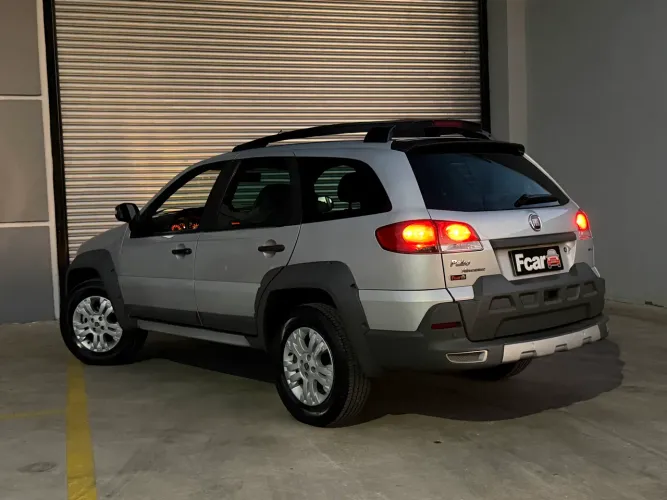 Fiat Palio Weekend Adventure Locker 1.8 Flex 2010