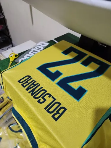 CAMISA BRASIL AMARELA BOLSONARO 22