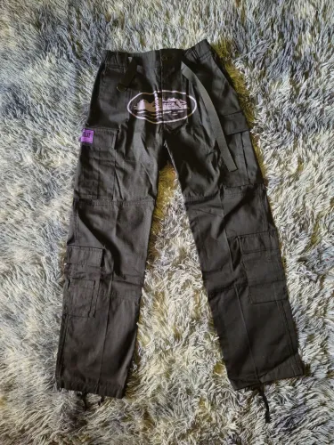 calça cargo corteiz guerillaz preta/roxa