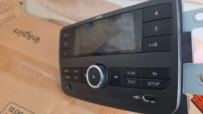 Som original kwid 2019