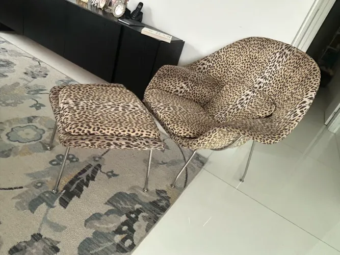 Poltrona Womb Chair + puff