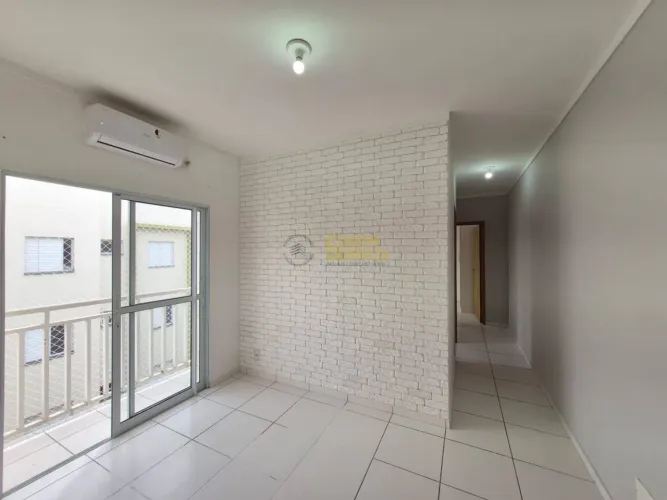 Apartamento com 2 quartos, Loteamento Industrial Água Preta - Pindamonhangaba