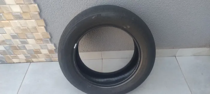 Pneu aro 15