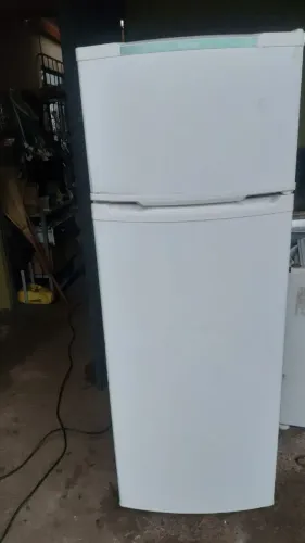 Geladeira consul