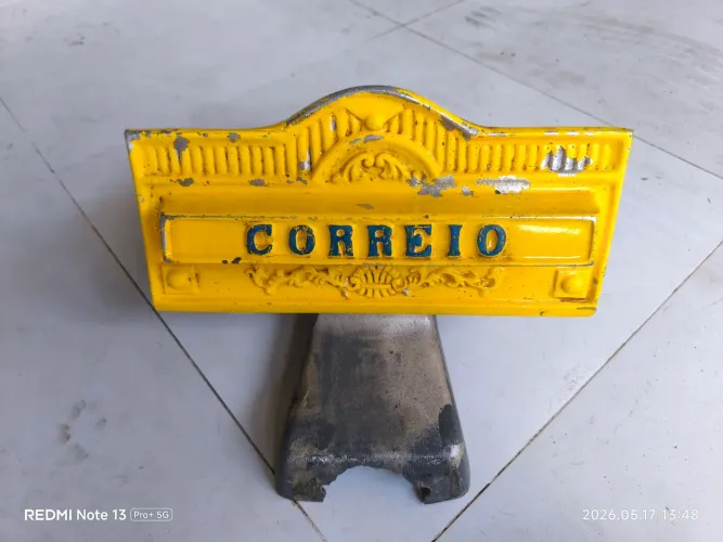 Caixa de Correio Antiga Vintage Alumínio Fundido Rara Colonial