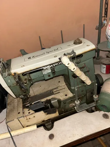 máquina de costura colarete 