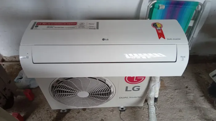 Vendo Ar condicionado de 12000btus seminovo