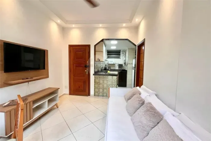 Studio com 1 quartos à venda em Copacabana - RJ