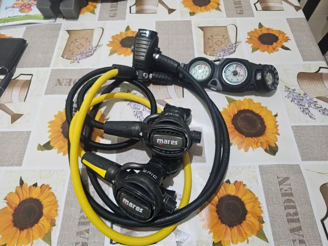 Conjunto de regulador de mergulho Epic 82X PVD DIN