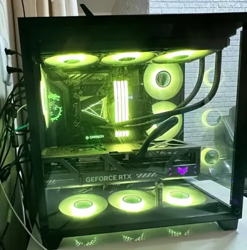 Pc Gamer Top Tier - RTX5090 + X870E + Ryzen 9 9950x3D + 2TB Nvme PCie5.0 + 64GB RAM