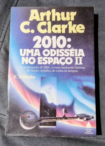 2010: Uma Odisséia no Espaço 2, de Arthur C. Clarke (livro usado)