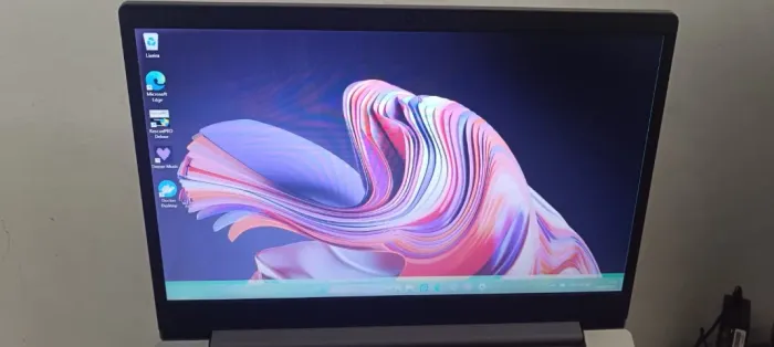 Notebook Lenovo S145 usado
