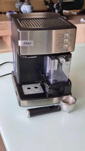 Cafeteira Espresso Oster Nova PrimaLatte Inox - 127V