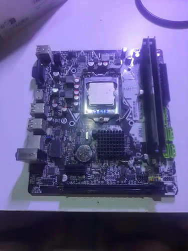 Kit pentiun h61 liga mais nao da video