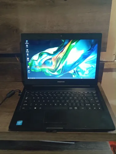 Notebook Positivo / 4Gb de memória RAM / HD de 500GB / Windows 10 / Tudo funcionando !!